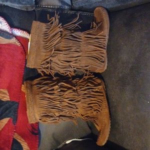 Women's Minnetonka Fabulous Fringe boots